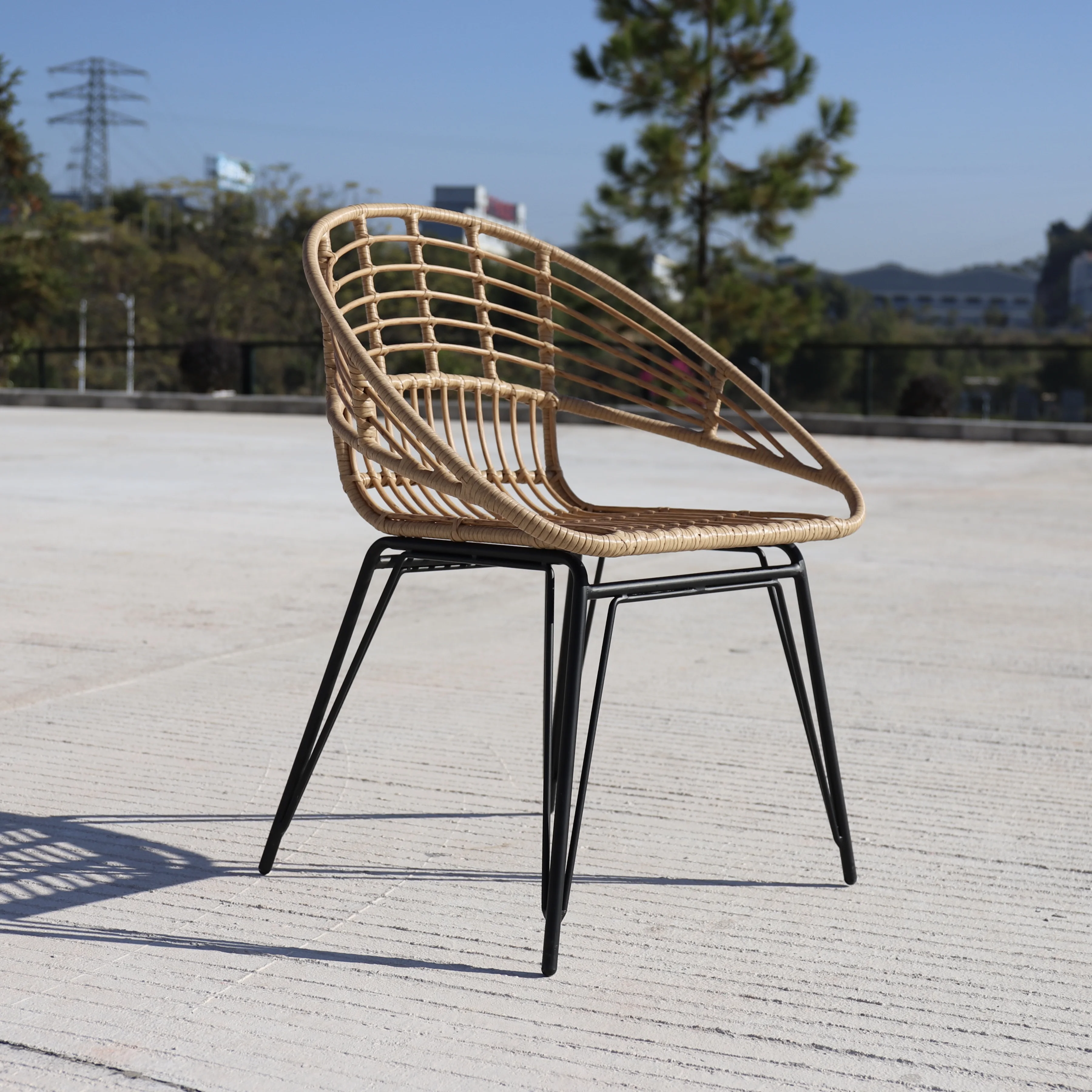 MCI Factory Outdoor Patio Hot Sales High Quality Plastic Rattan Sun Lounge Chair For Sale