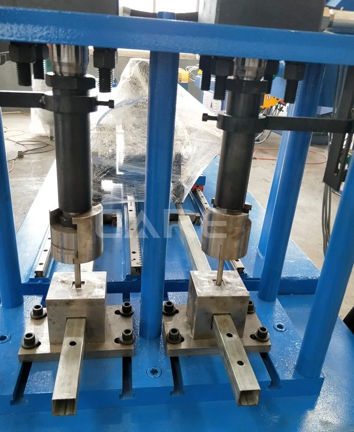PH-125CNC Automatic hydraulic square pipe hole punching machine with servo feeding