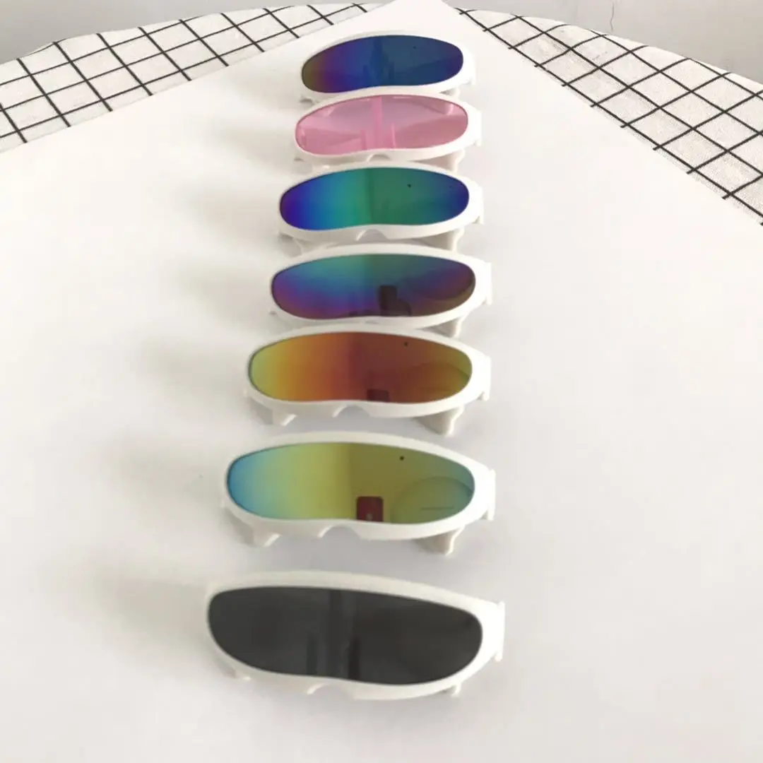 LM0169M Creative Trend Pet Glasses Cat and dog sunglasses Small dog laser glasses Pet Accessories