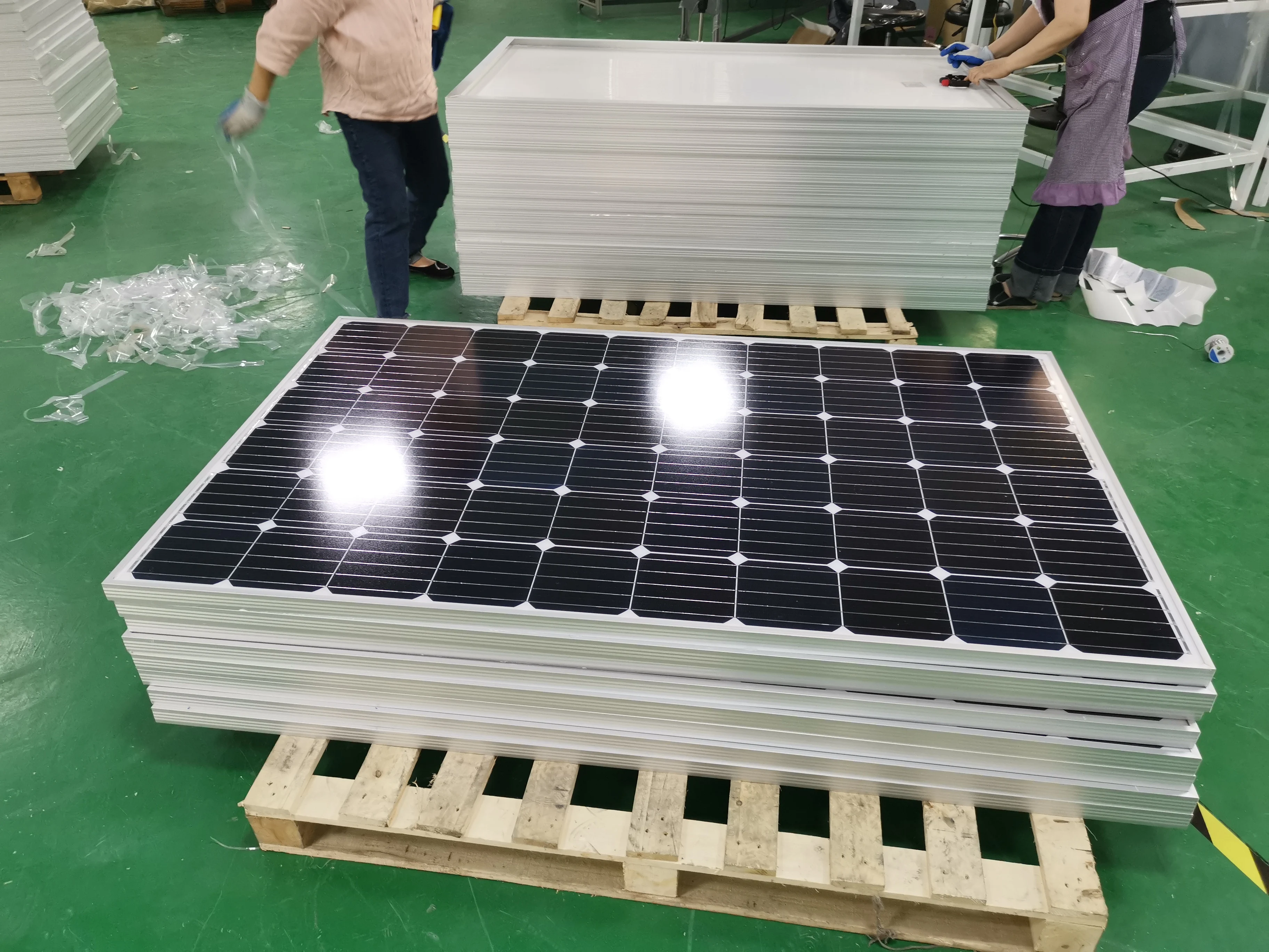 Battery on the post solar 60W outdoor led solar lamp