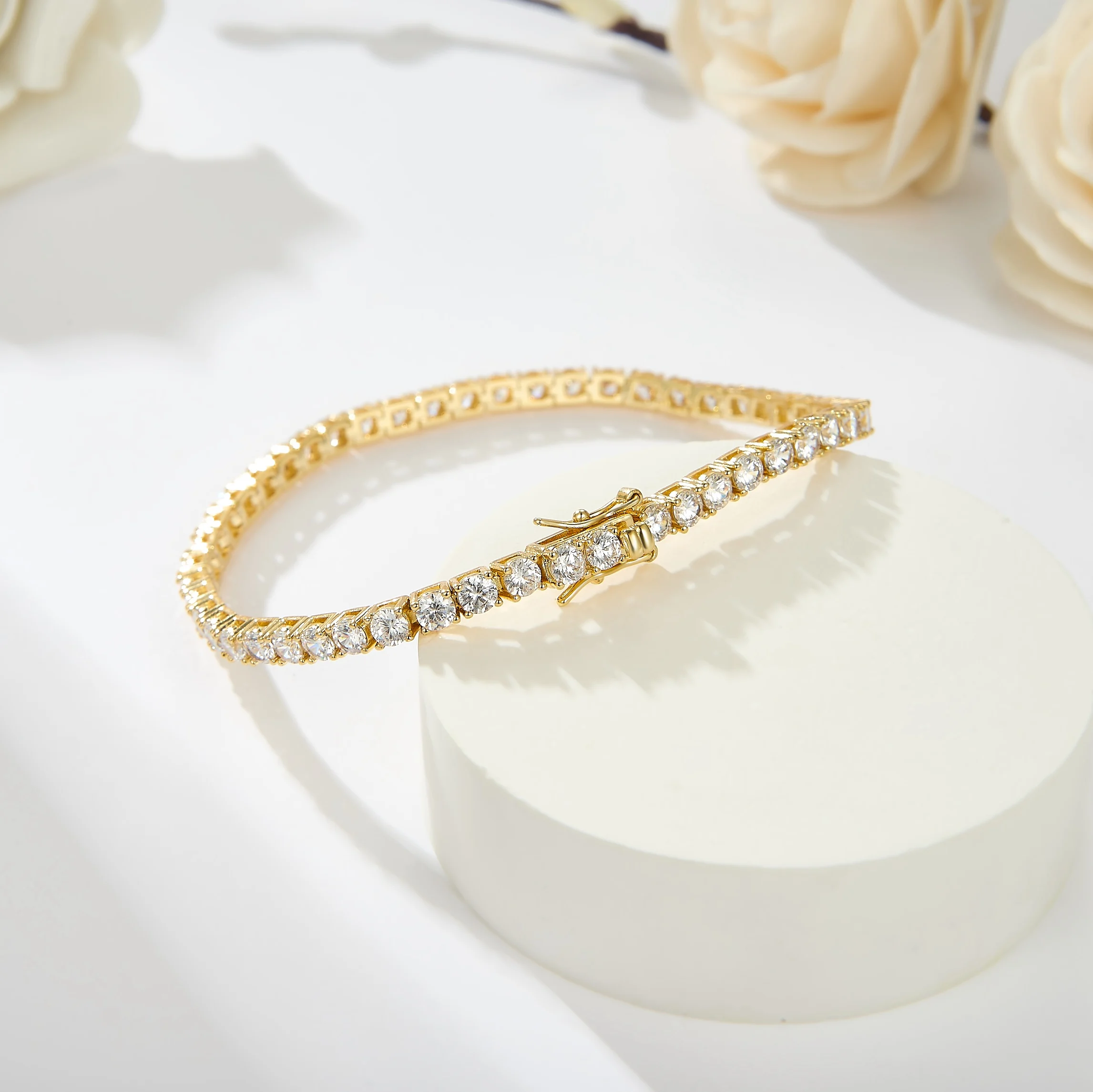 Fashion Jewelry High Quality 14K 18K Gold Plated Zircon Moissanite Women Tennis Fine Bracelet