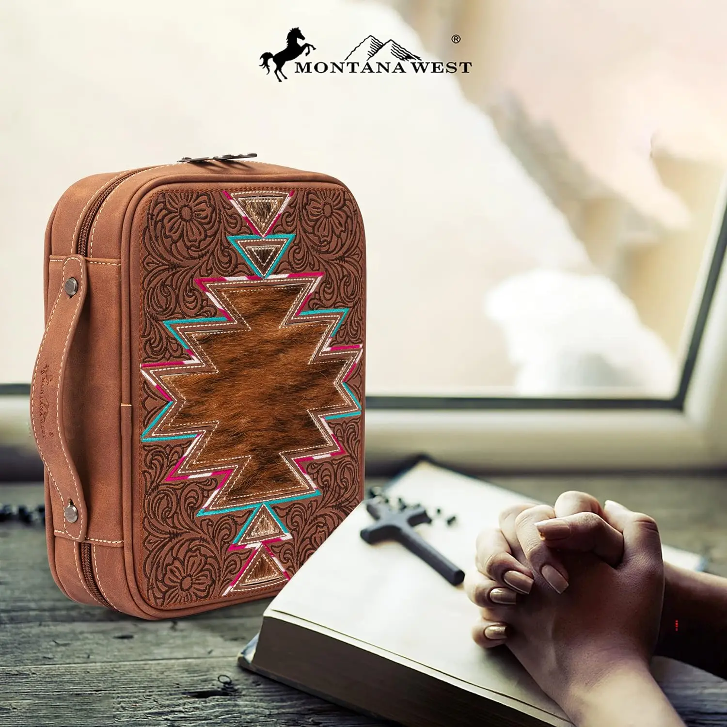 Custom PU Leather book case with Comfort Handle and Zipper bible covers