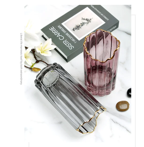 High Quality Centerpiece Glass Decorative Colored Clear Glass Flower Vase/Glass Vases for Home Decoration