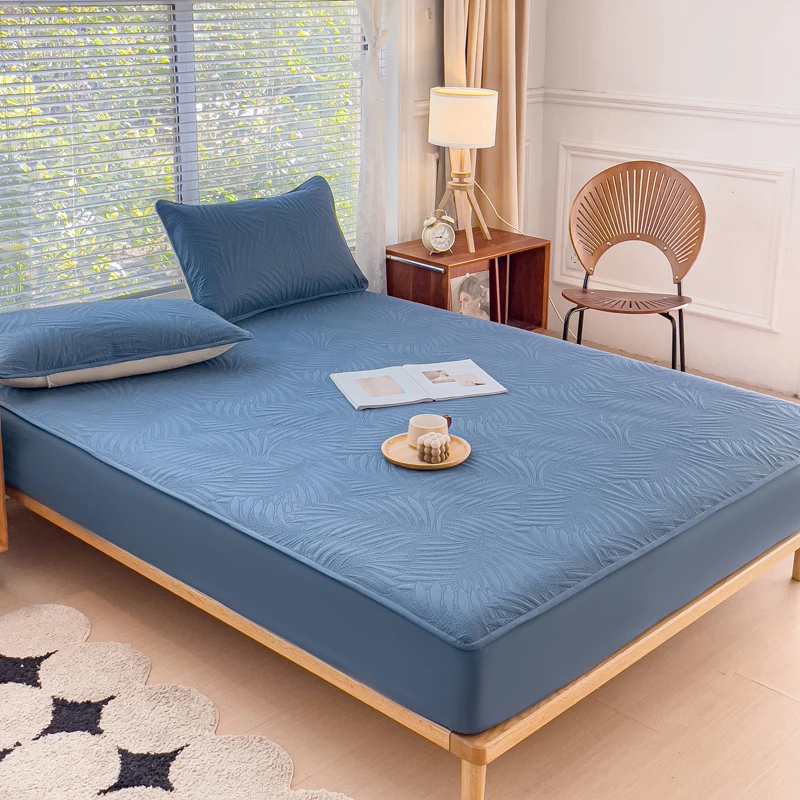 2024 Waterproof Factory Price Wholesale Quilted Mattress Pad Cover/Waterproof Mattress Protector Queen Size