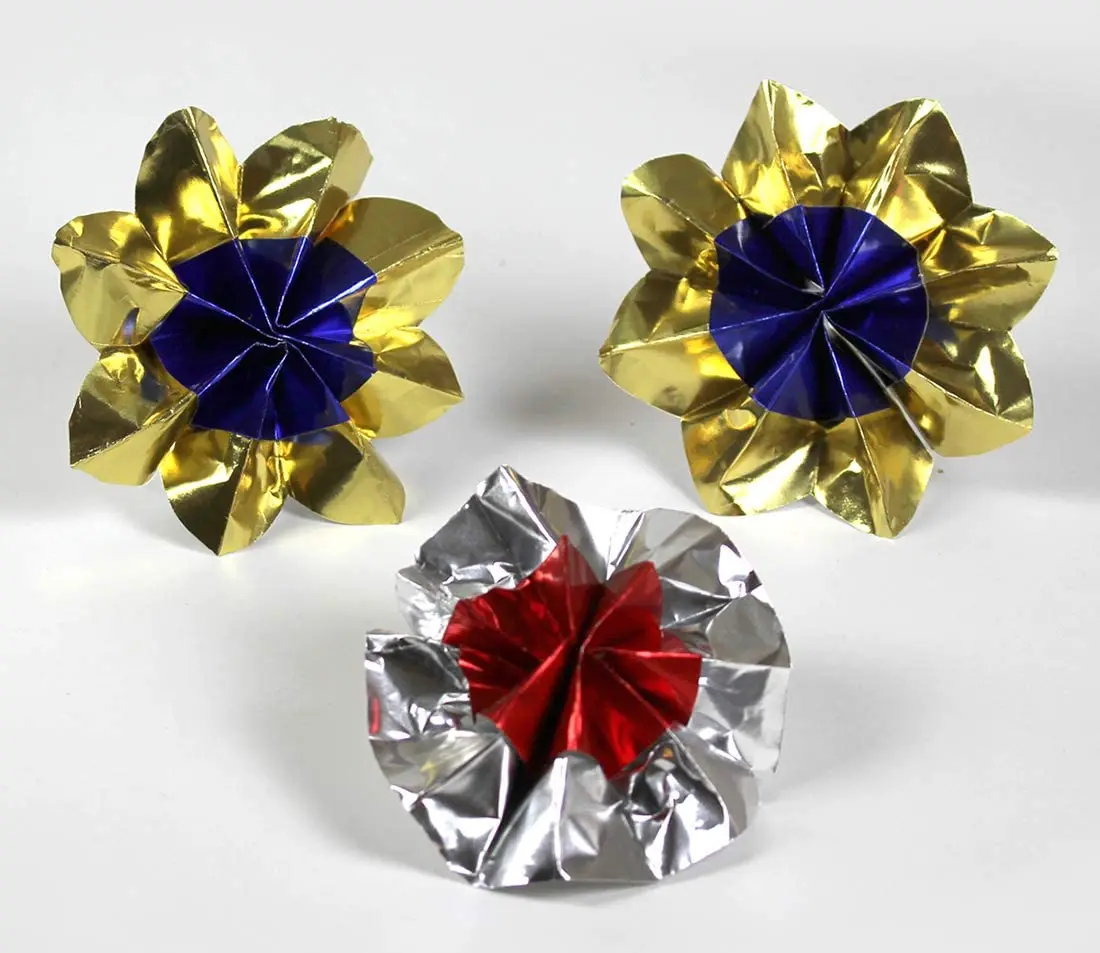 
metallic aluminized-foil paper cardboard in China 