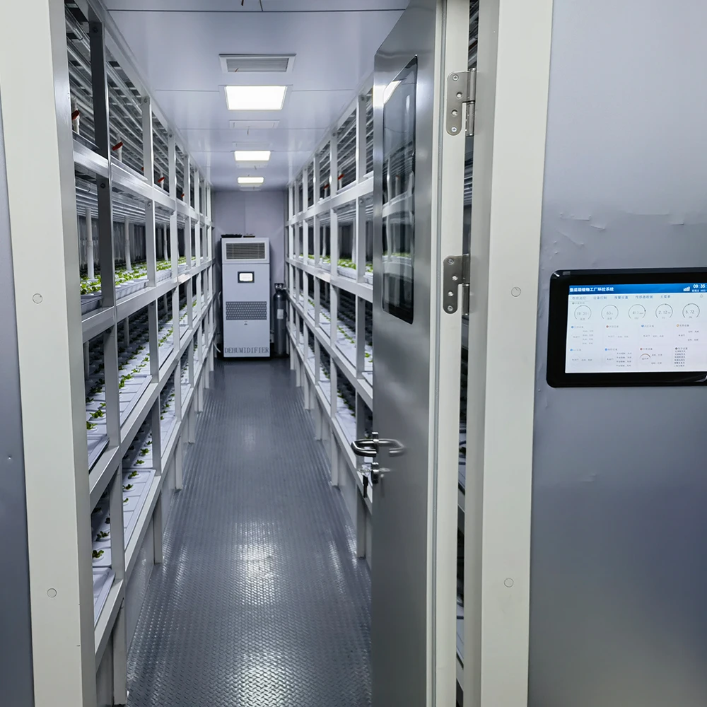 Полностью автоматическая система управления для контейнерной фабрики гидропонного роста растений в транспортной ферме