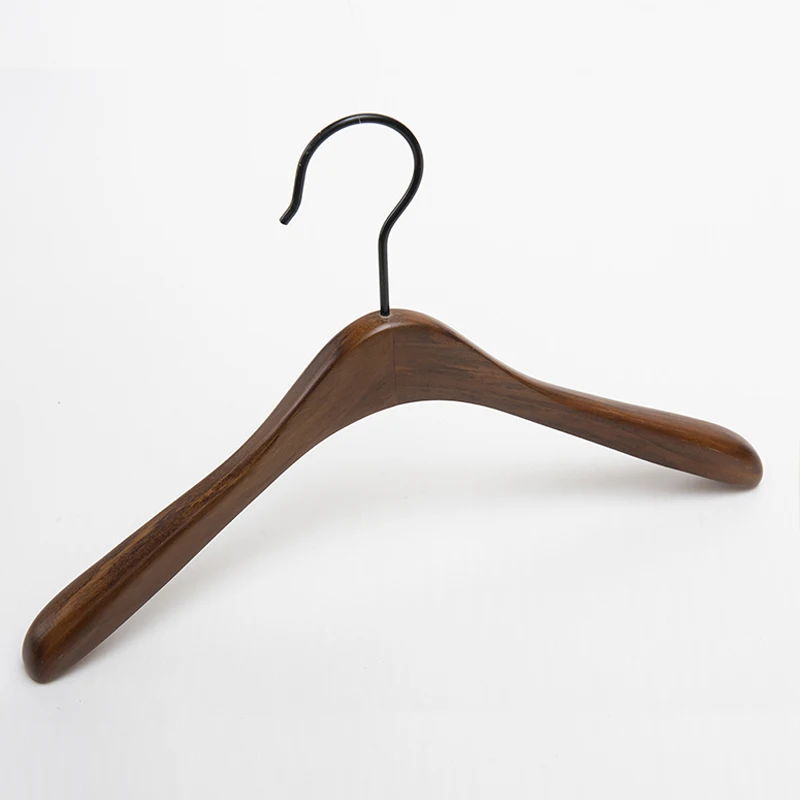 Deluxe Garment Hotel Brand Customized Wooden Hanger with