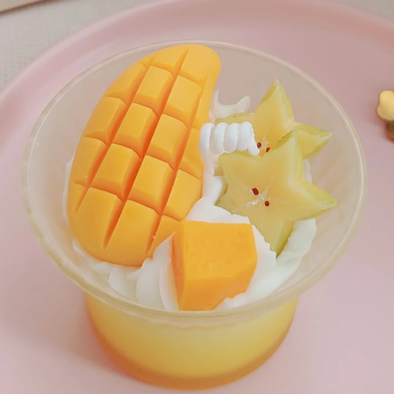 Hot Selling Ice Cream Party Candle Soy Wax Essential Oil Sweet Gift  Home Fragrance Long Burning Deodorized Candles