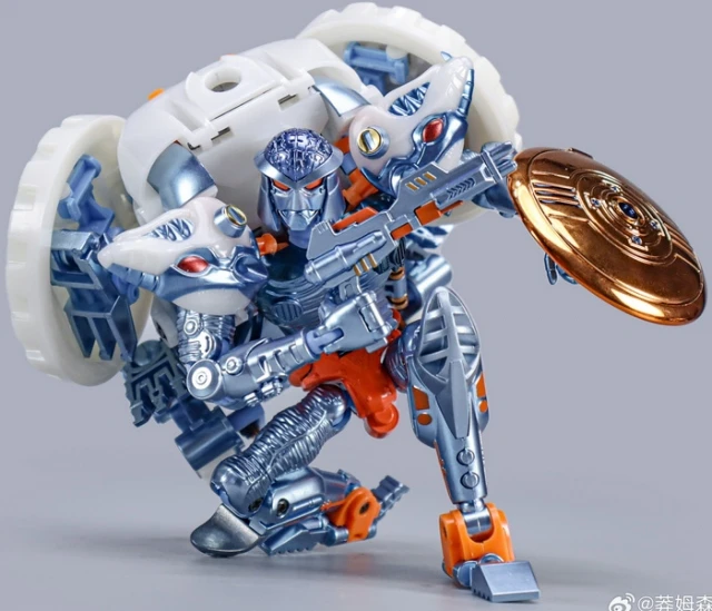 Manufacturer Supply TransArt BWM-07G Action Figure New in Stock