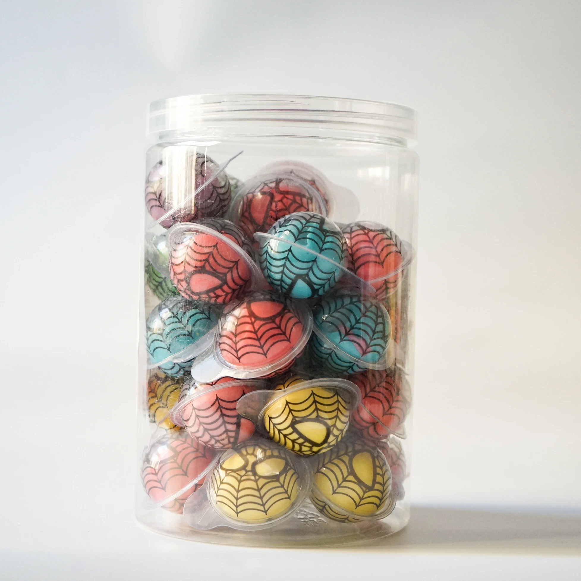 Wholesale Halal Planet Gummies Candy Bulk Candy Maker Chinese Canned Sweets Low Moq Gummy Candy