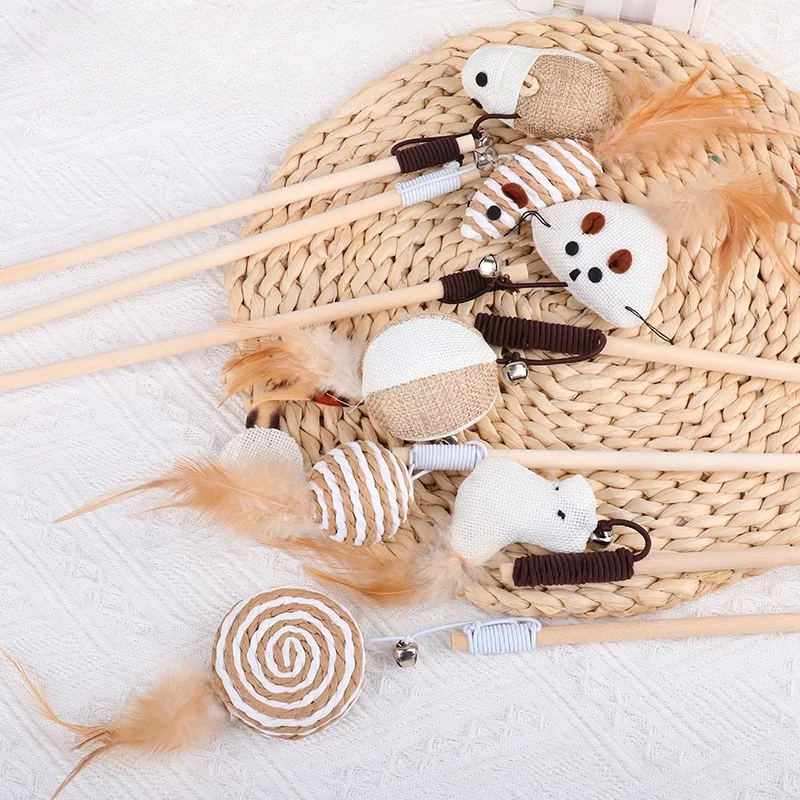 Having Fun Exerciser Playing Cat Toys Natural Wood Cat Teaser Wand Toy