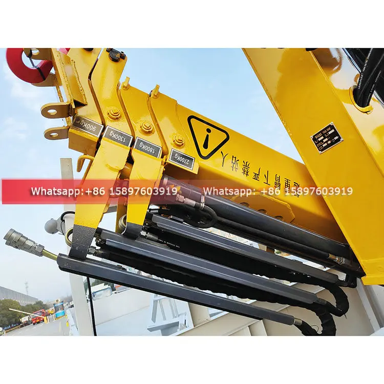 Low Price ISUZU Lorry Cargo Truck with Hydraulic Crane 5T 6Tons Folded Boom Crane For Truck Whatsapp 0086 15897603919