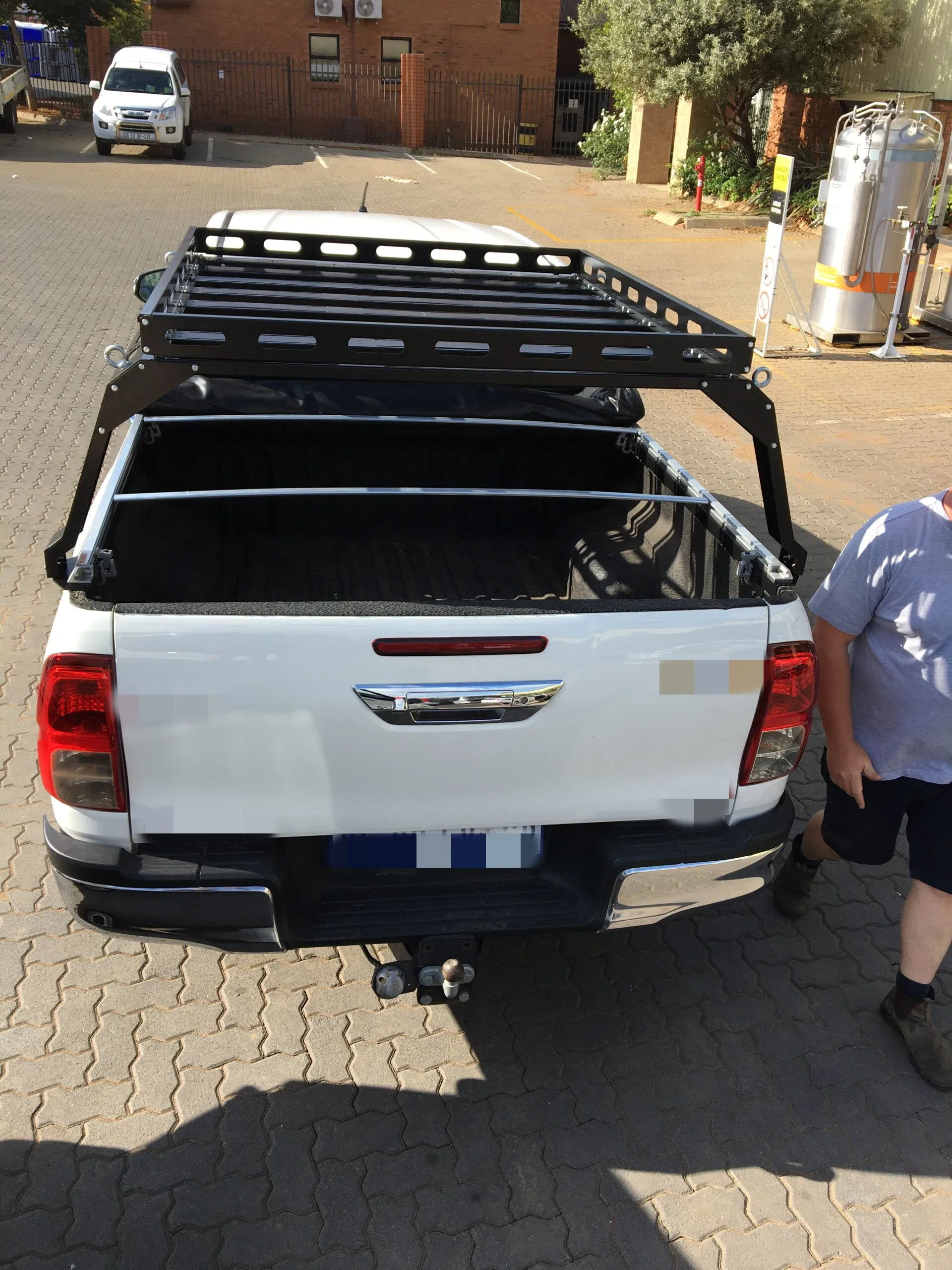 Spedking pickup Universal Adjustable Truck Bed Rack roofrack for ranger F150 tacoma tundra gladiator D-max