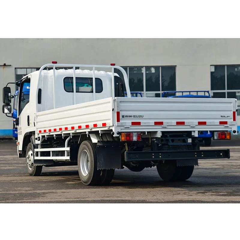 ISUZU KV100 Mini Cargo Lorry Truck 3Tons 5Tons 120HP Euro 6 With One Bed Good Price for Sales Whatsapp Wechat 0086 15897603919