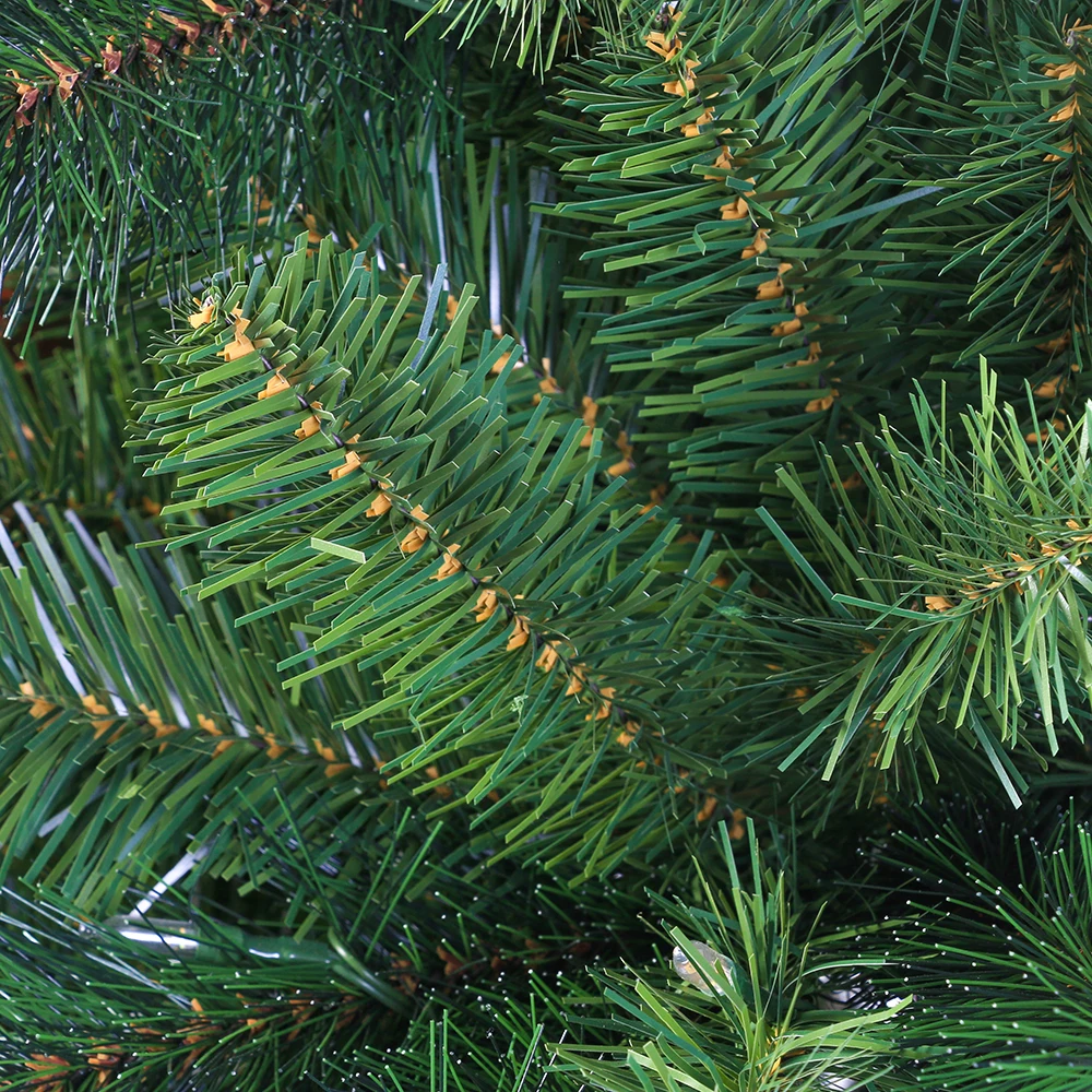 New Model Party Christmas Decorations 6ft 7ft Pre-Lit PVC and Pine Needle Green Hinged Artificial Christmas Tree With Lights