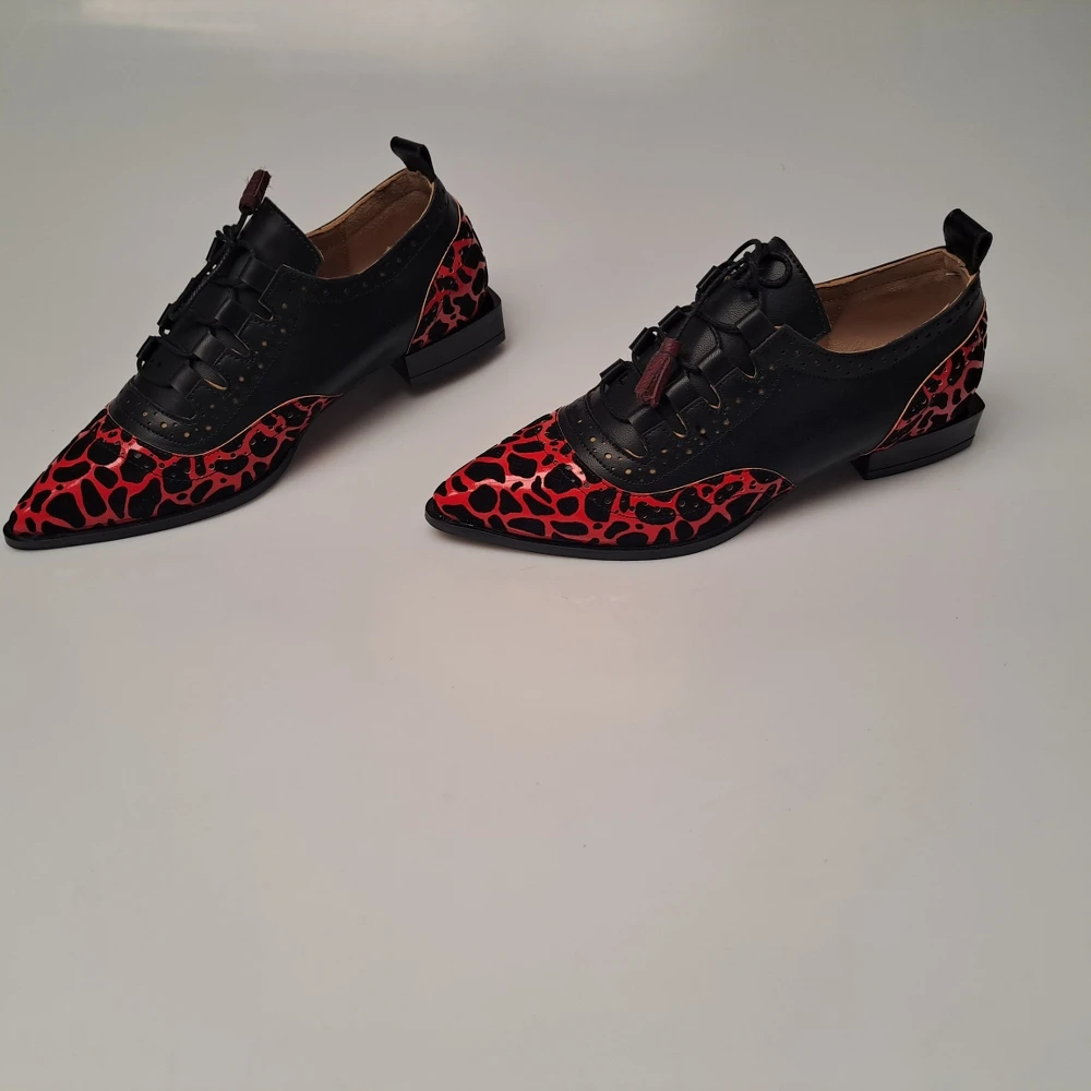 Zimbabve Red Colour Fashion Newest Style Best Quality Genuine Leather Outsole Season Women Handmade a Newest Style Shoe Istanbul