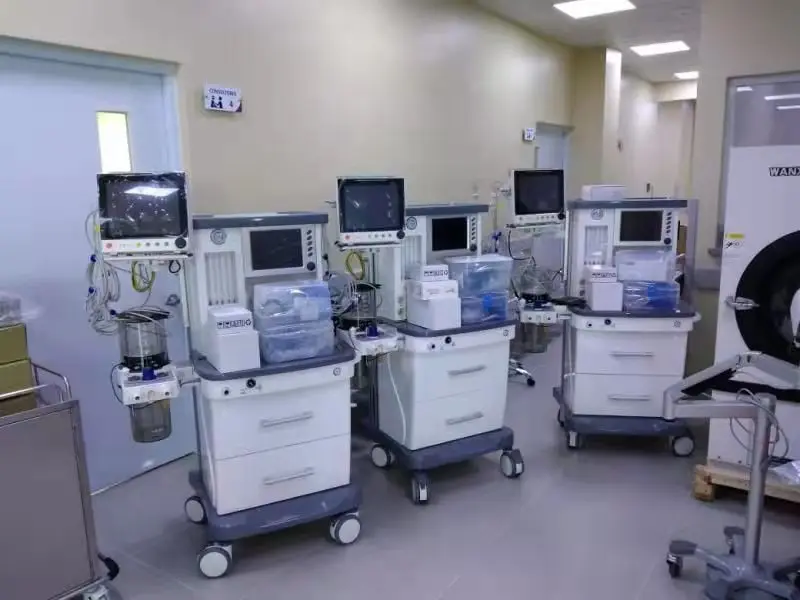 Больничное медицинское оборудование, рабочий стол, портативный кислородный концентратор, операционный стол, аппарат для анестезии с вентилятором S6100