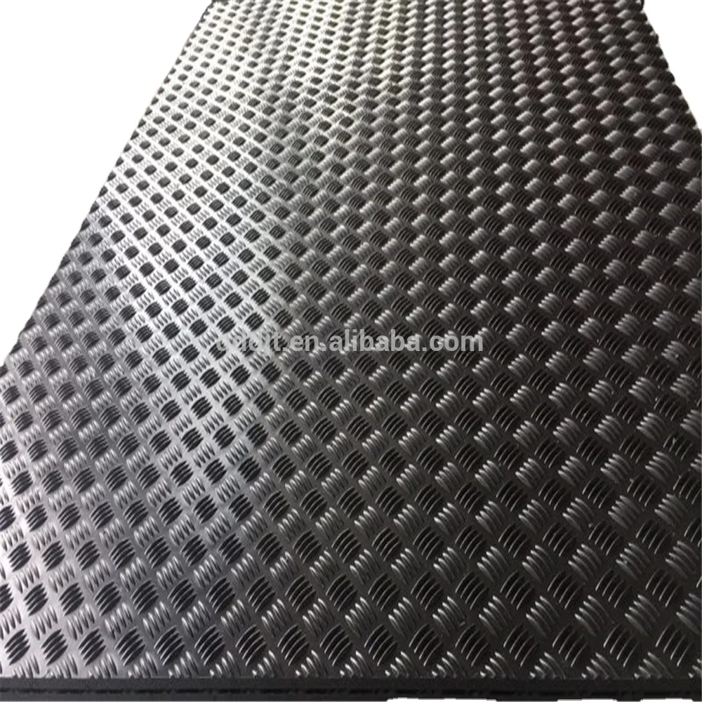 Extruded HDPE Road Mats/Black Road Panels with Small Stripes