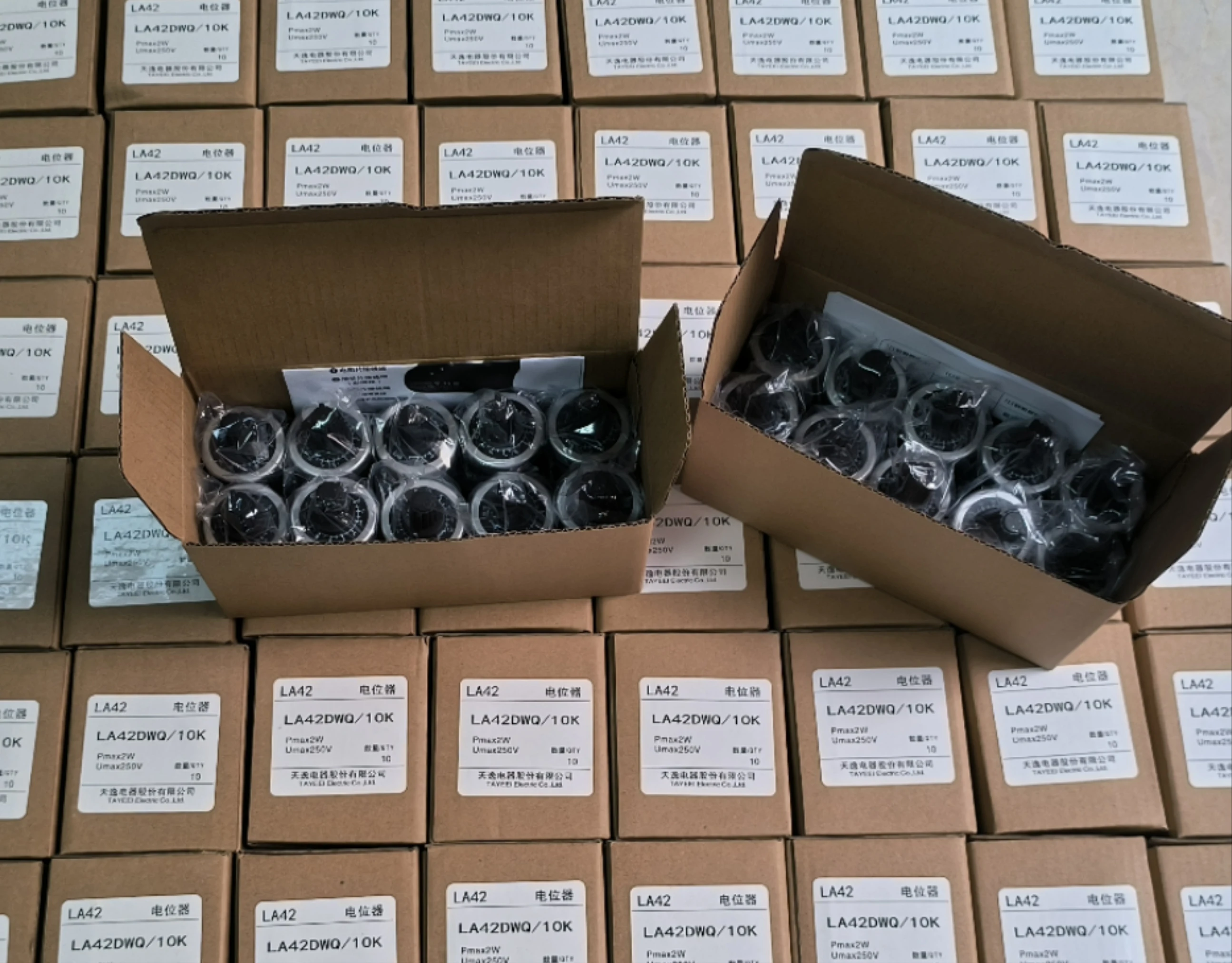 LA42DWQ-22 22mm 1K 5K 10K potentiometer