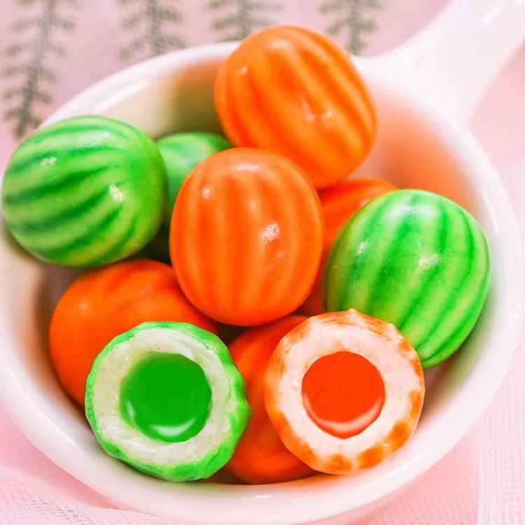 Оптовая Продажа оптовая продажа засыпка шаровидная сердцевина из халяльного арбуза Пряная кисло-соленая жевательная резинка и варенье для детей