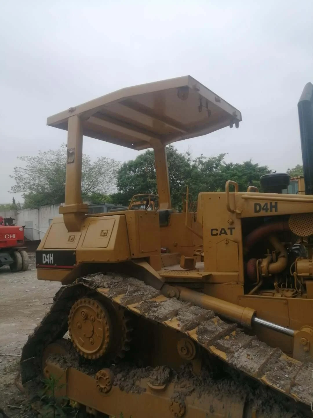 Used cat bulldozer d4h , second hand caterpillar d4 d4d d4h bulldozer hot sale