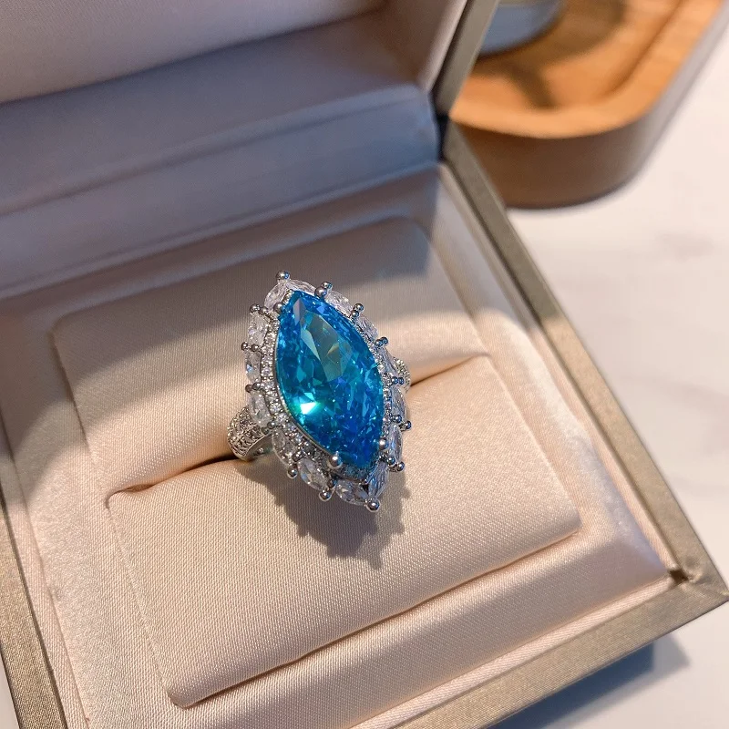 Hot sale S925 silver inlaid zircon 18K gold high carbon diamond Radiant cut big horse eye colored gemstone ladies ring jewelry