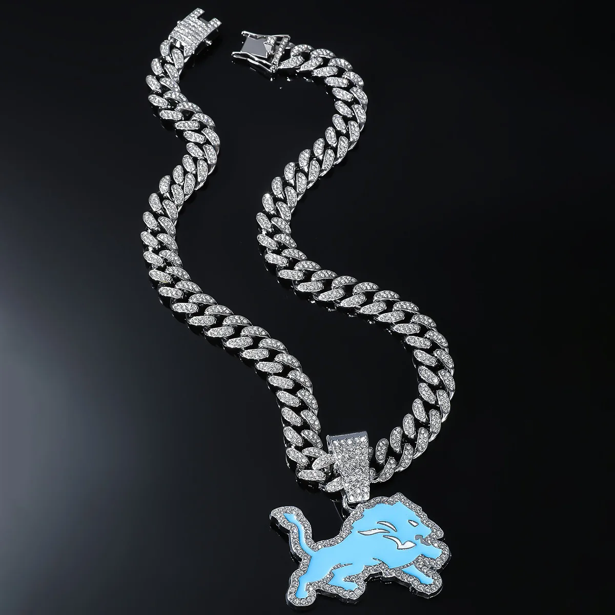 Jewelry Mens  Lion Pendant Necklace, 2.2inch in Size, Silver Plated Shiny CZ Diamonds Necklace