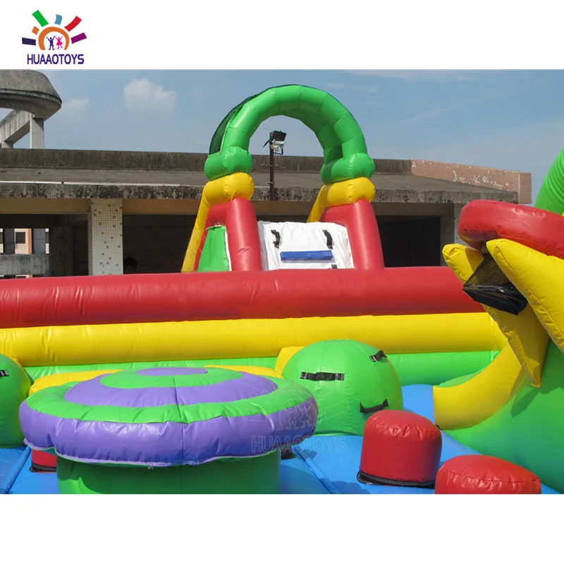 Adult inflatable outdoor obstacle course for kids
