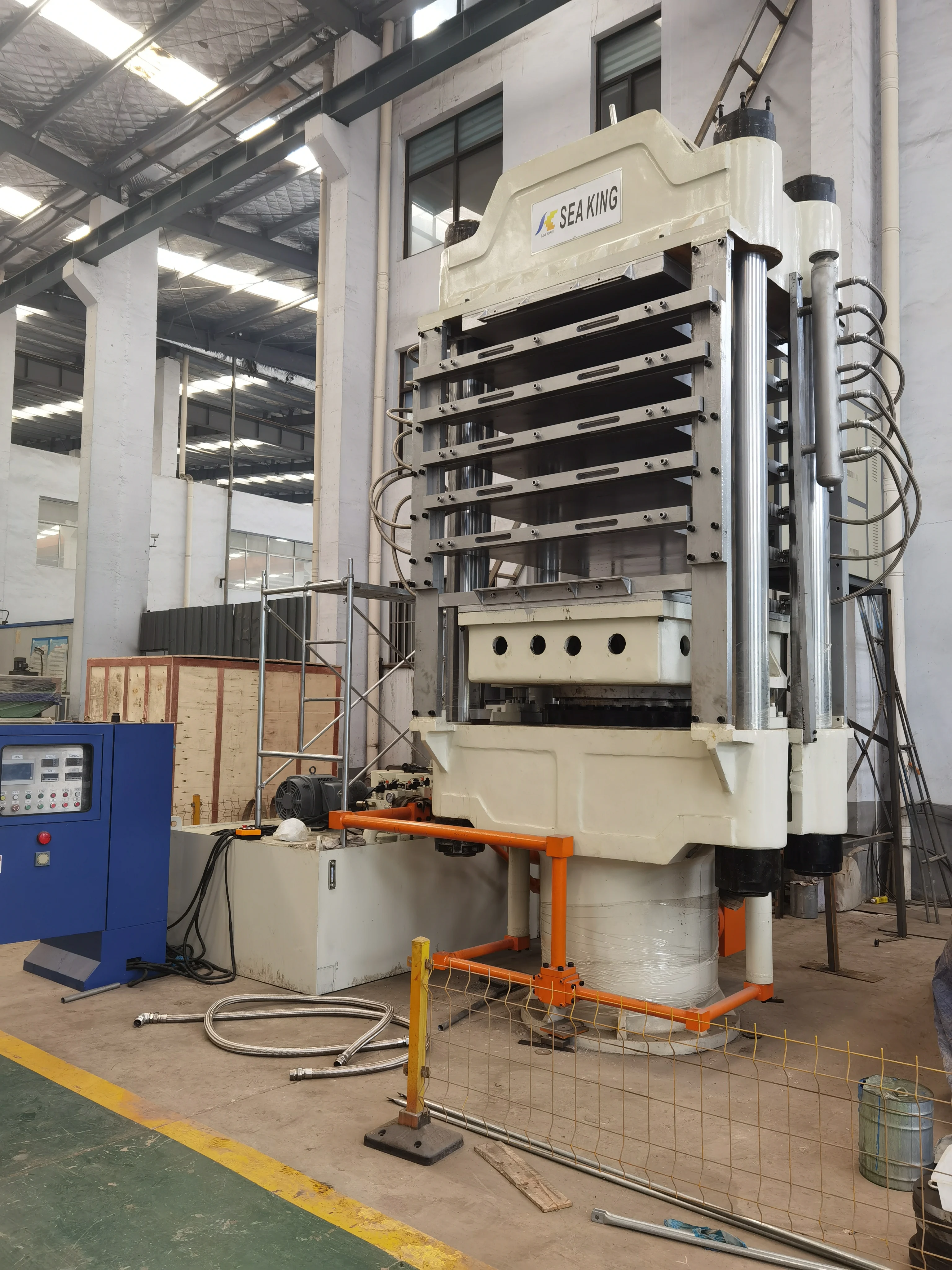 1300X1500mm 6 Daylights Foam Rubber Sheets Vulcanizing Press/EVA Foaming Machine