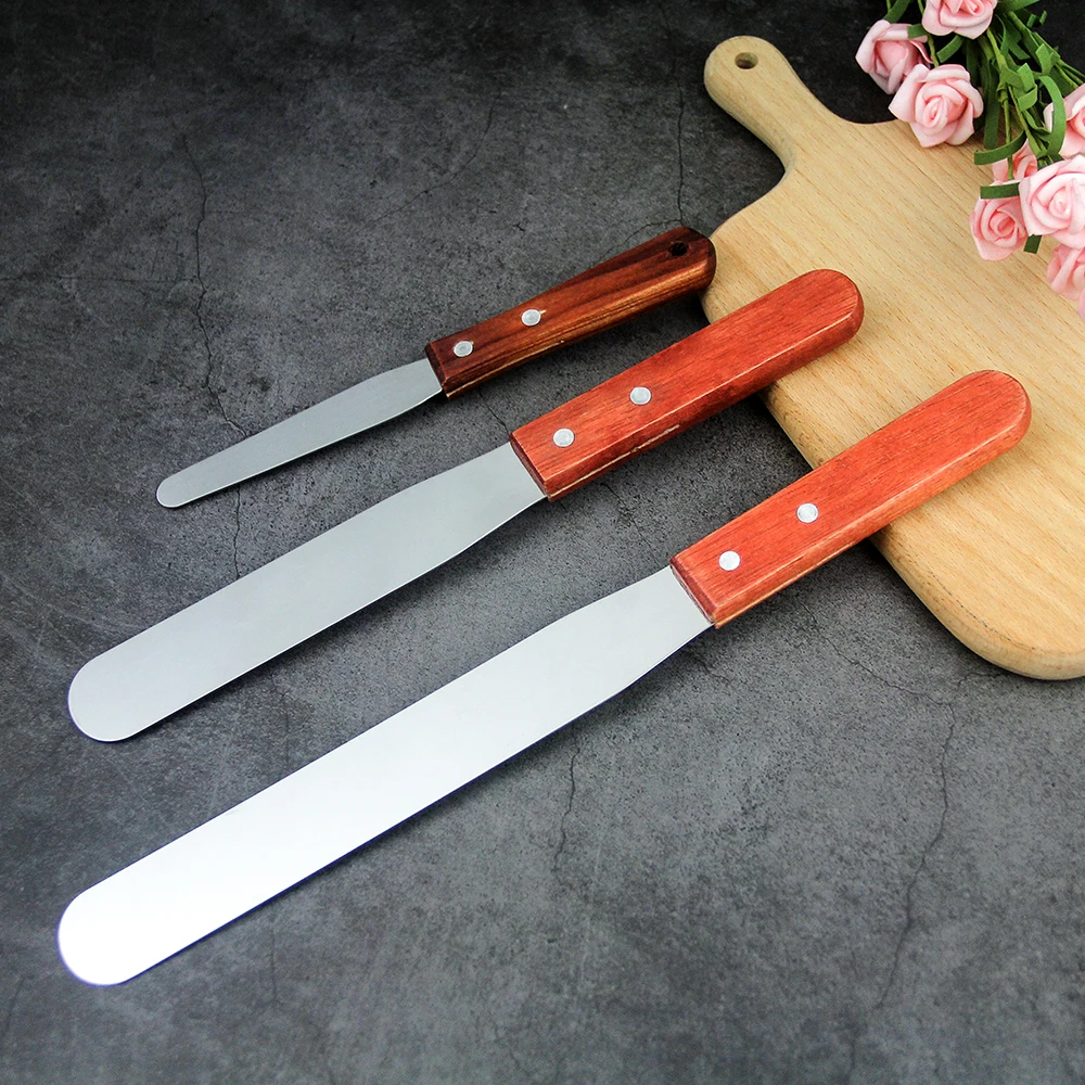 YF Custom Pastry Cake Cream Scraper Butter Spatula With Wooden Handle Cake Baking Icing Spatula