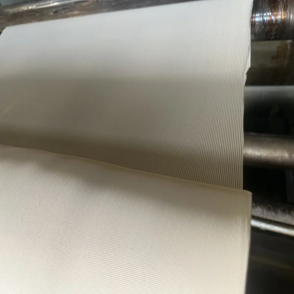 White FKM Rubber Sheet Fine Ribbed Oil and High Temperature Resistant