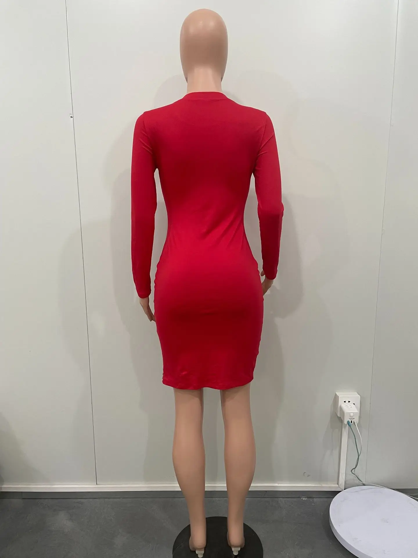 A1440 Sexy solid color round neck long sleeve heart shape rhinestone short slit dress hip wrap bodycon dress