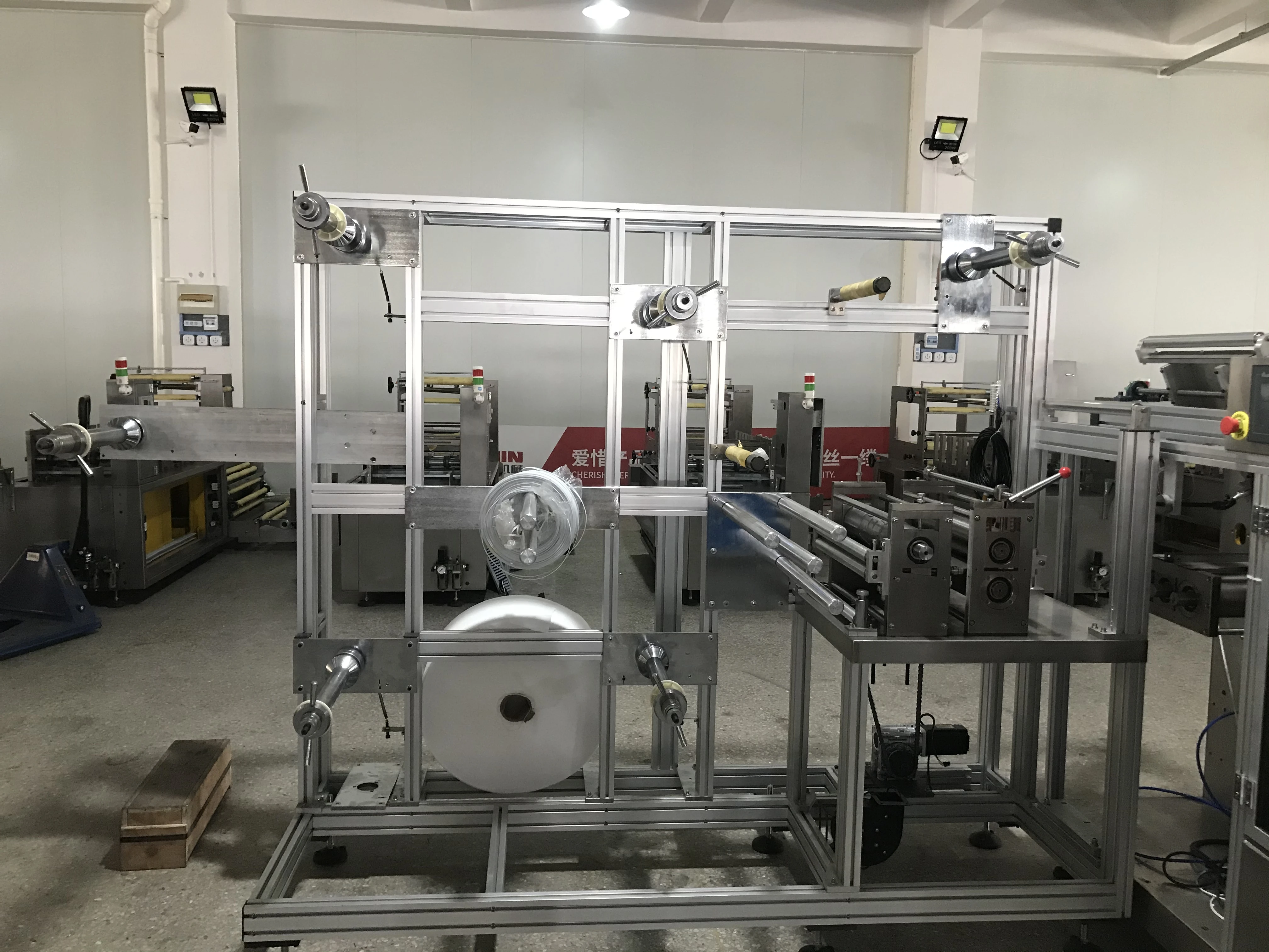 
Full Automatic 3D KN95 Face Mask Making Machine High Speed With Low Price 