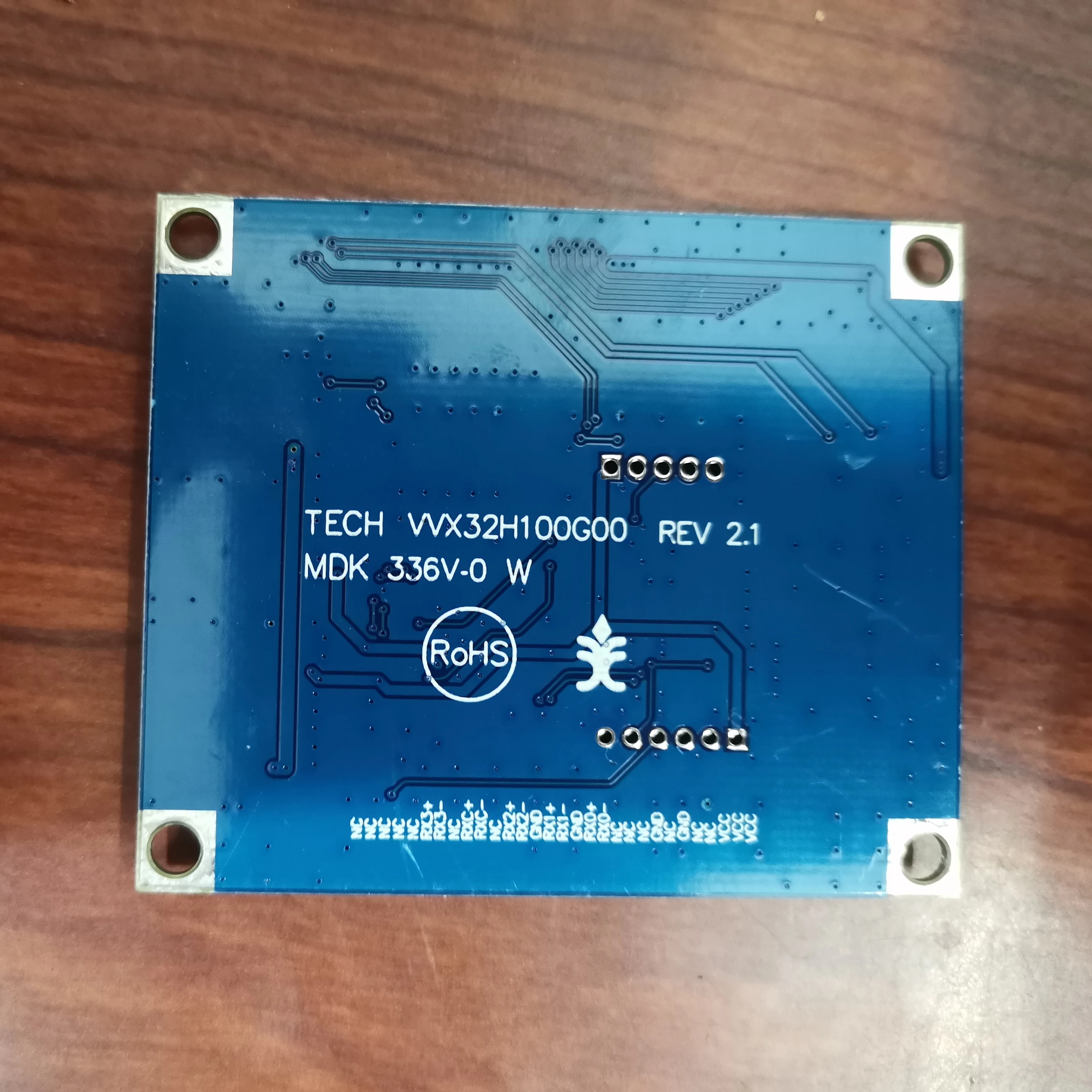(Распродажа) в наличии TECH VVX32H100G00 REV2.1 MDK 336V-0 W