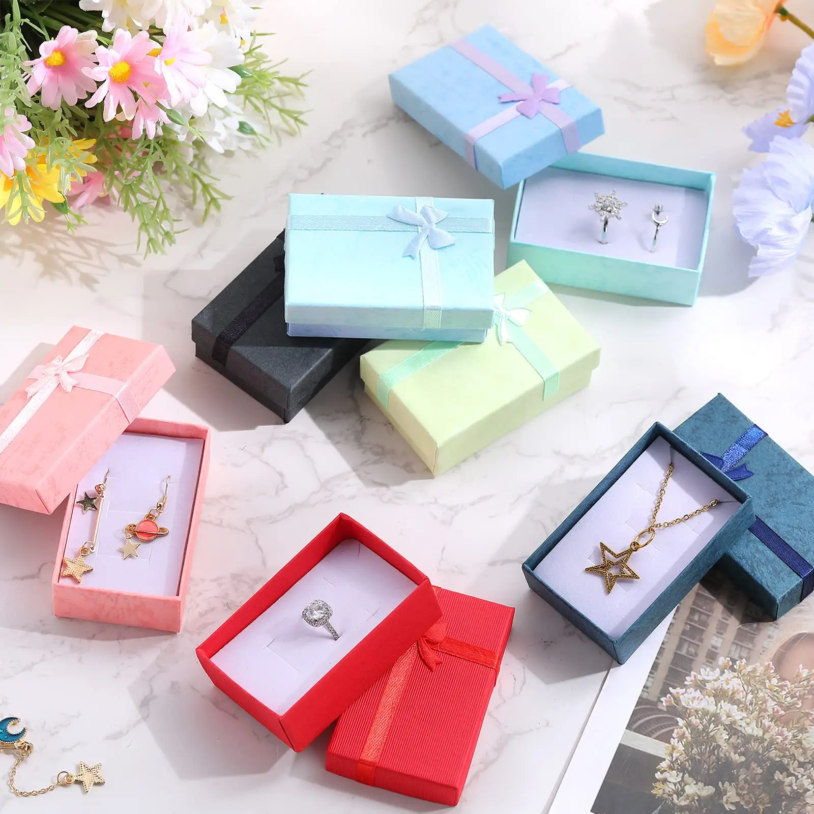 High End Jewelry Packaging Boxes Decorative Empty Cardboard Boxes Colorful Wrap Boxes for Earring Necklaces Bracelets Rings