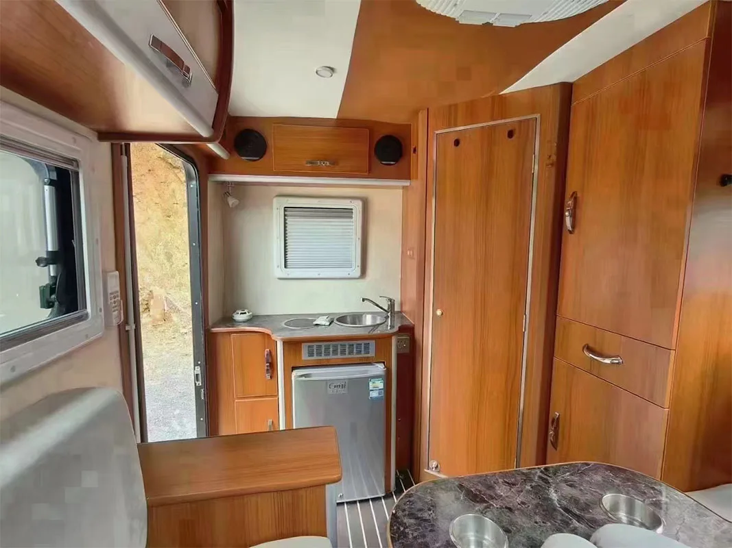 Недорогой дом на колесах автодомы Rv автоматический Макси T60 4x4 4WD кемпер новый Подержанный 2023 караван Китайский Пикап