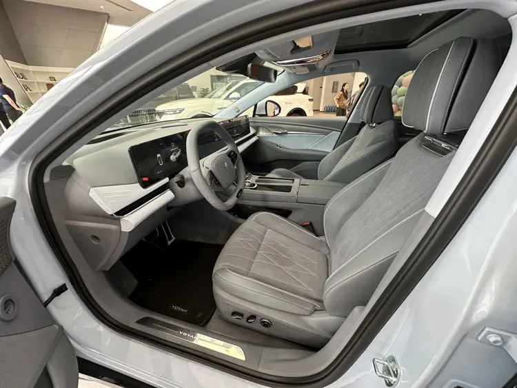 New energy vehicles pure electric VOYAH 625Km 100kwh  SUV new cars electric vehicle