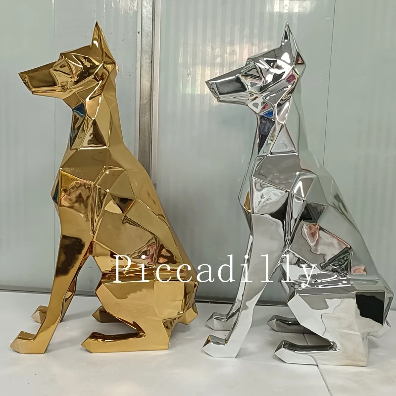 Заводская Гальваническая пластинчатая Стекловолоконная статуя Doberman Dog в натуральную величину для продажи