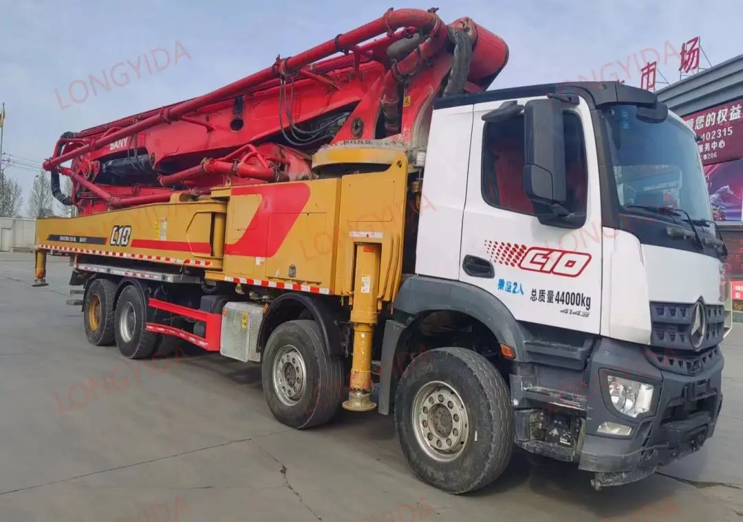 Mercedes-Benz and Trinity Used Concrete Pump Truck High Performance Truck for Sale