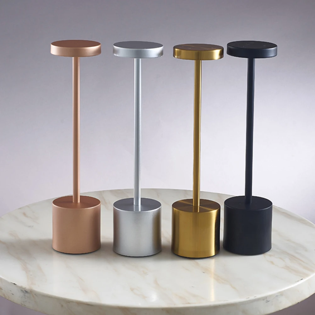 European Design Hot Sale IP44 Waterproof 1800mah Rechargeable Table Lamp with 3 Lighting Color