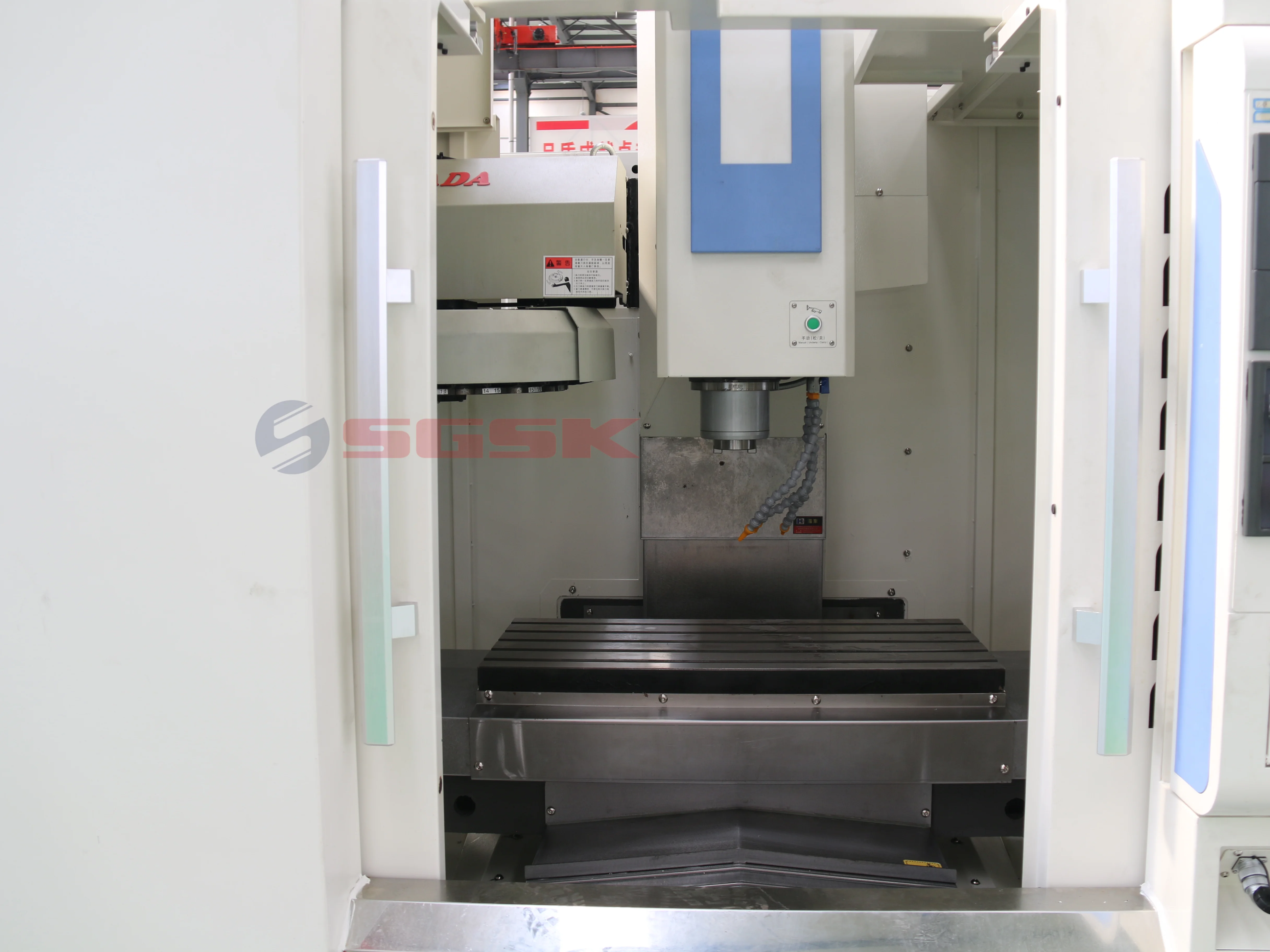 KND Siemens FANUC cnc vertical milling machine VMC650 mini cnc milling machine