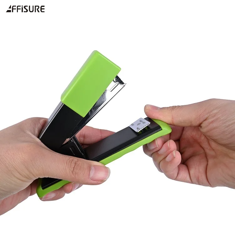 Custom Logo Professional 20 Sheets Book Paper Binding Stapler Machine High Quality 24/6 Pin Manual Office Desktop Stapler