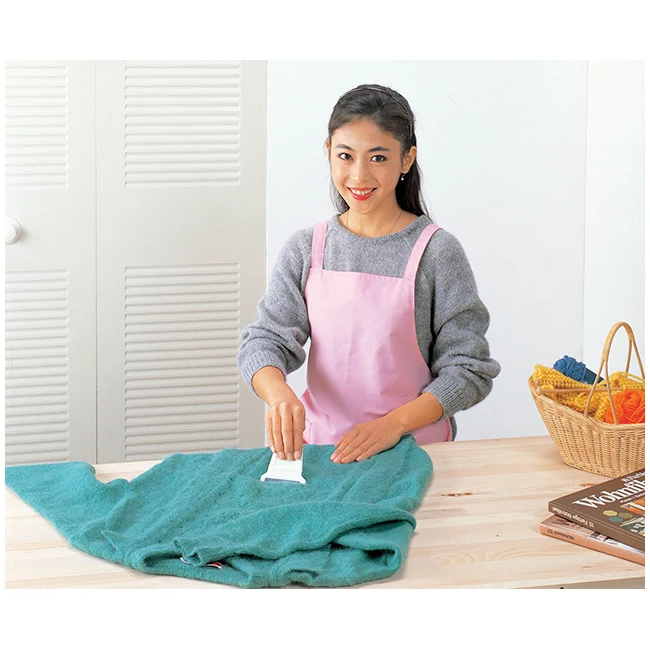 ABS resin car seats portable manual device cloth lint remover