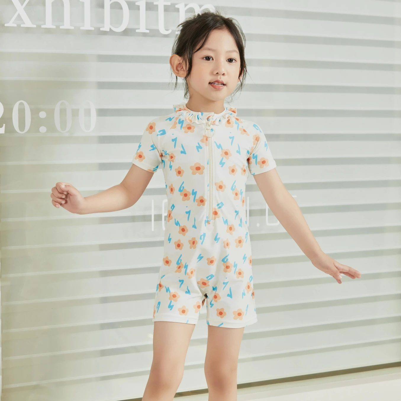 2023 kids summer clothing one piece swimsuit short sleeve children swimwear girls