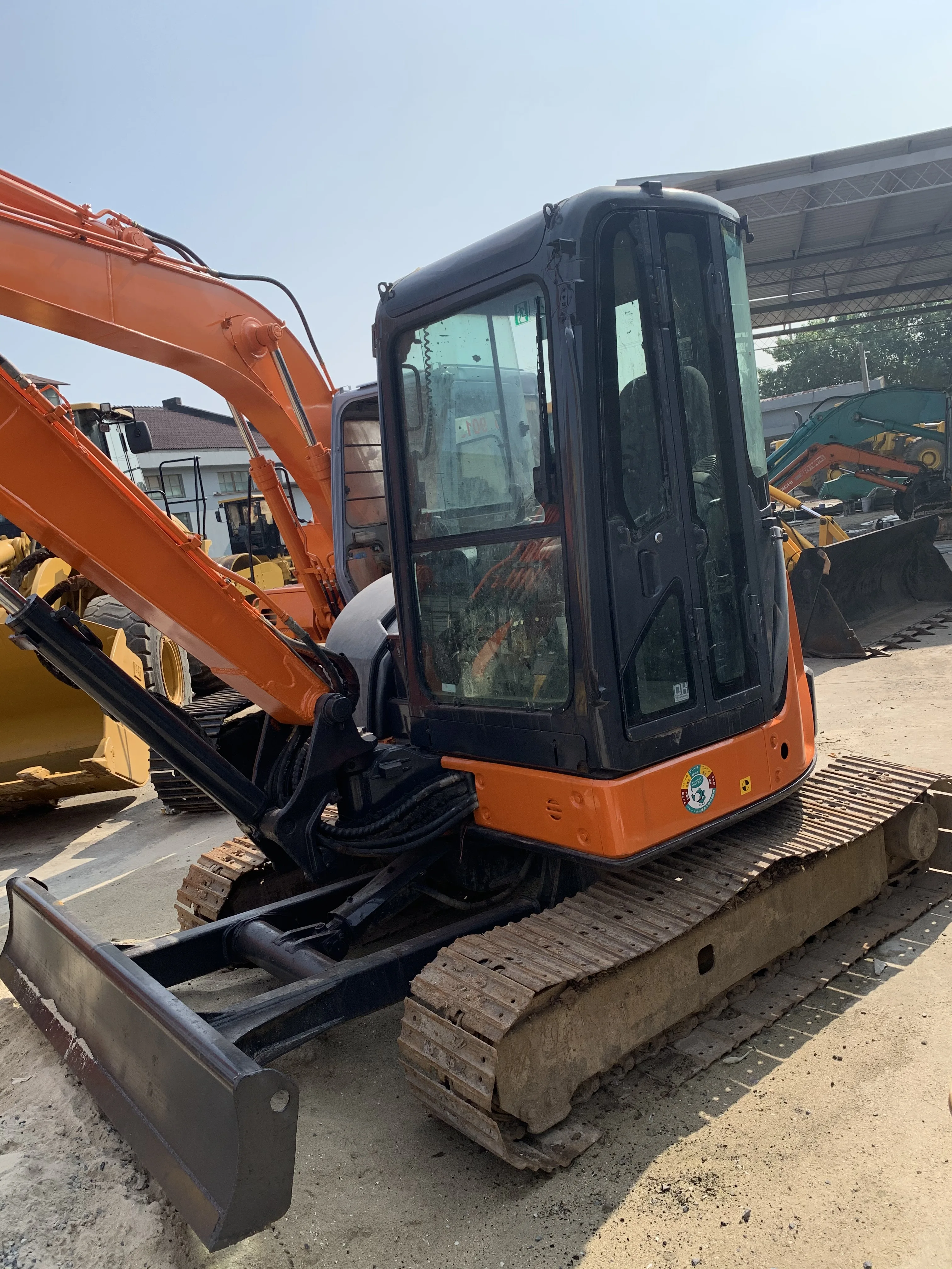 USED HITACHII ZX55 ZX60-5G ZX70-6 ZX70-5G ZX120-6 ZX130 ZX135-5 MINI CHEAP CRAWLER HYDRAULIC EXCAVATOR