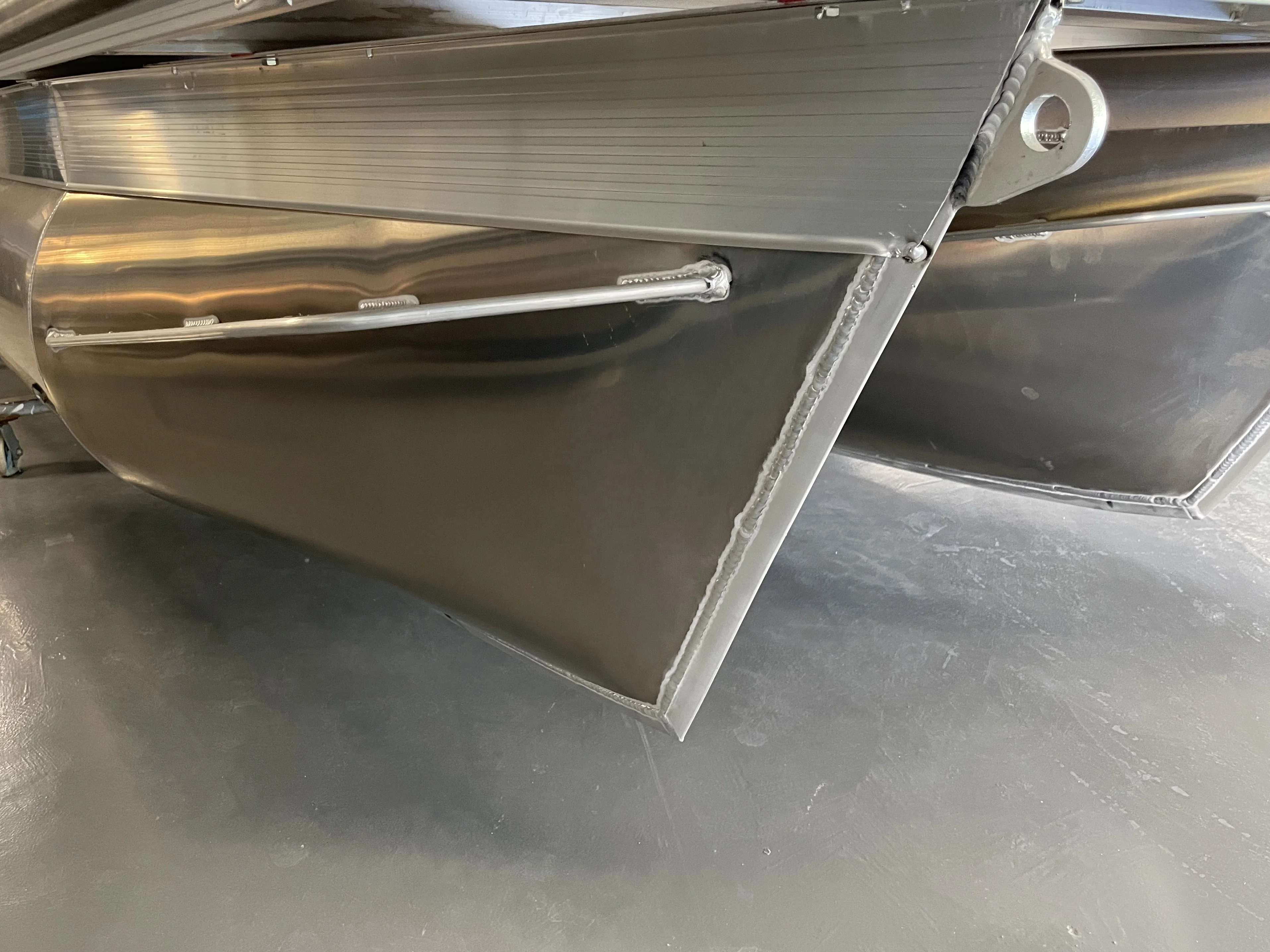 2022 High Quality Aluminum Pontoon Tubes Aluminum Pontoon Tube For Sale