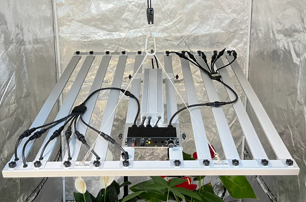 1000W led grow light Original Samsung lm301H balanced PPFD 10+2 bar UV IR Separate Control  indoor plants 1000W grow lights