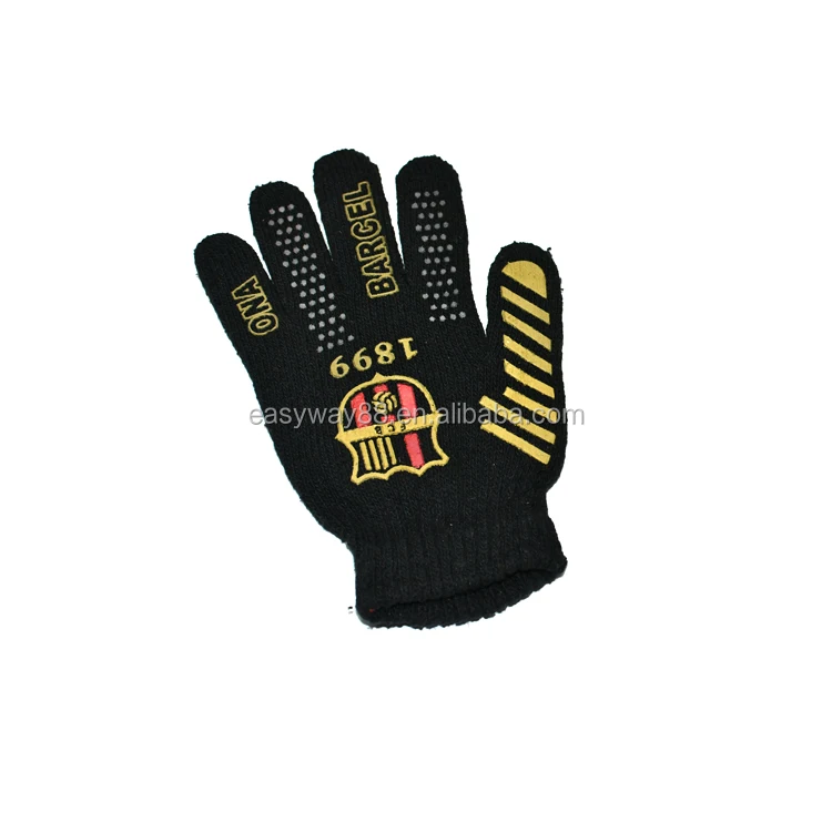 cheap customized logo promotional gift knit gloves for football team/spanish city soccer team club knitted gloves for fans