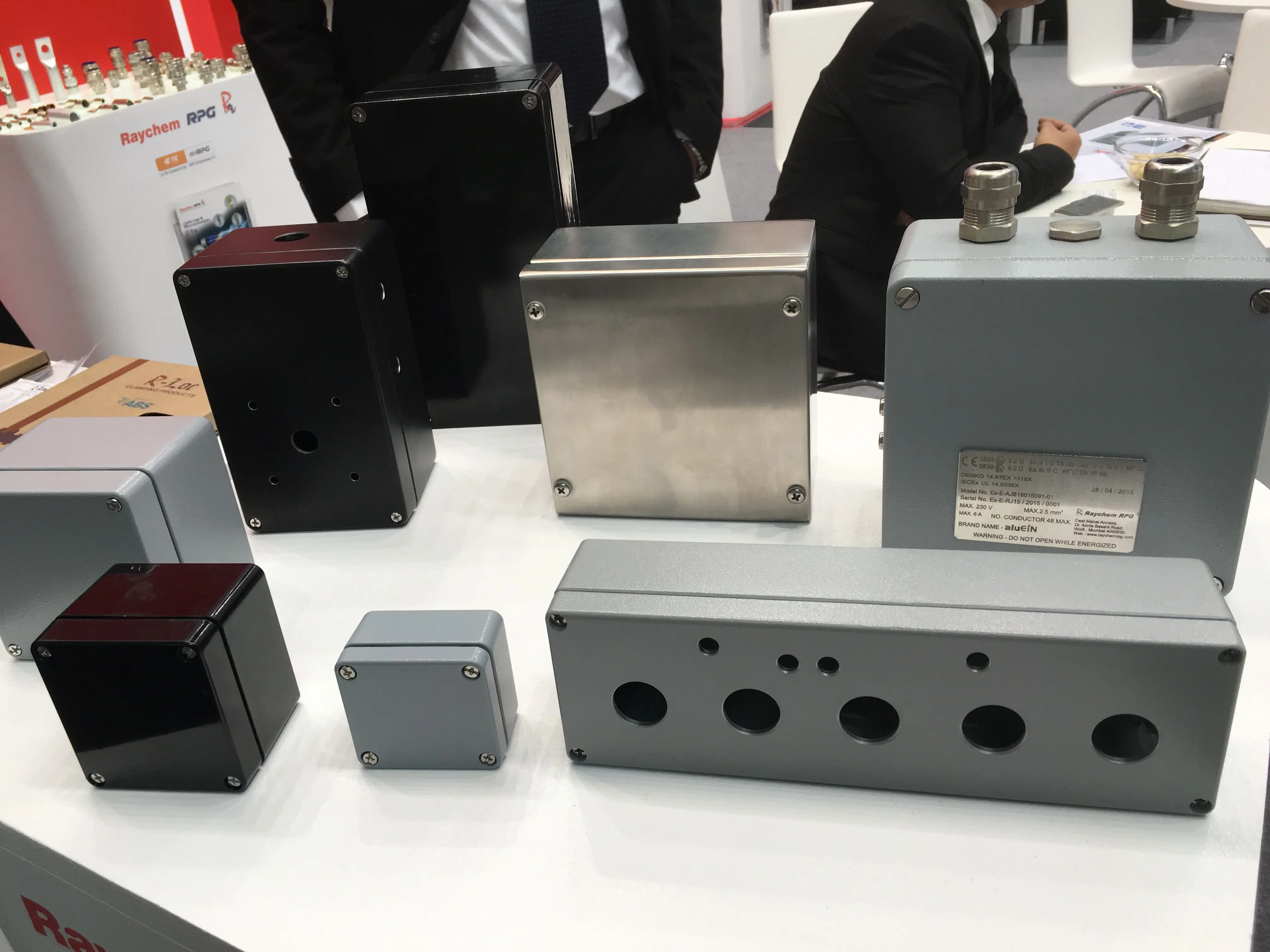 
120x120x80mm IP67 Aluminum Waterproof Enclosure Metal Junction Box 