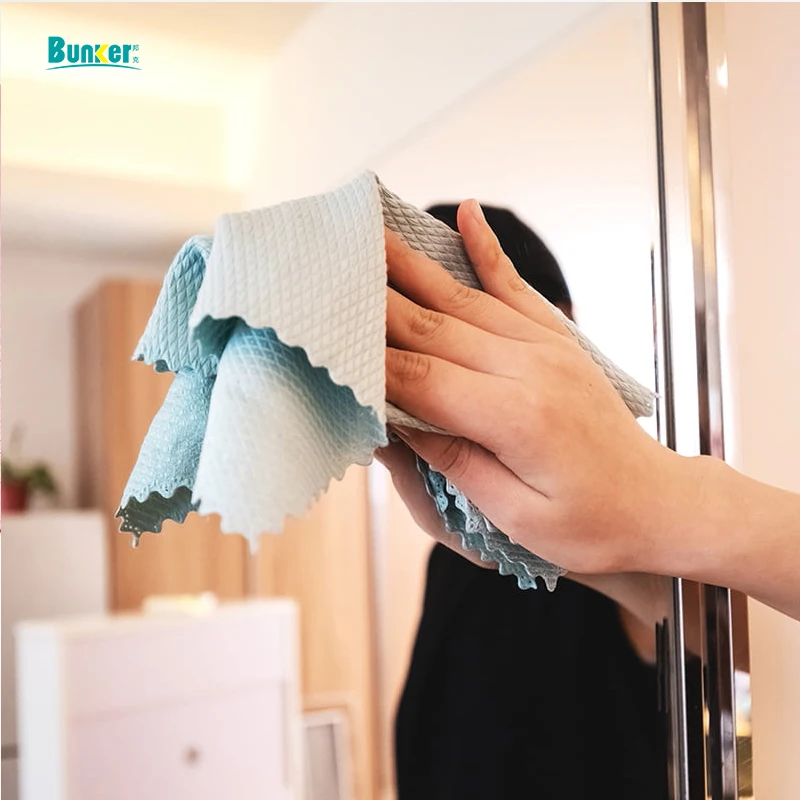Eco Friendly High quality absorbent Quick Dry Microfiber Kitchen Towel Cleaning Window Glass Cloth